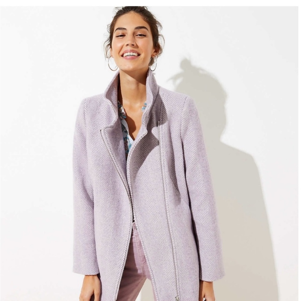Purple Trench Coat with Textured Fabric and Oversized Fit